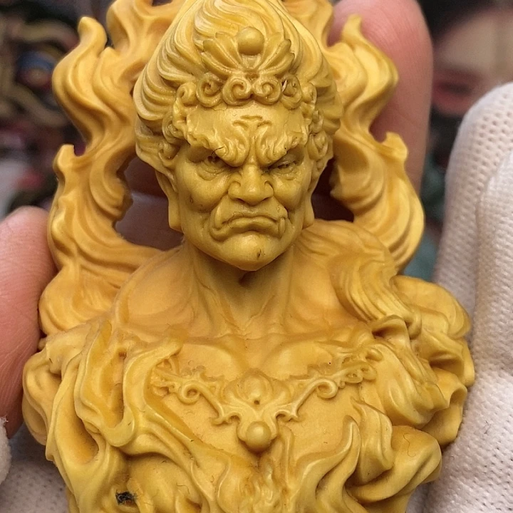 木黄杨木不动明王摆件