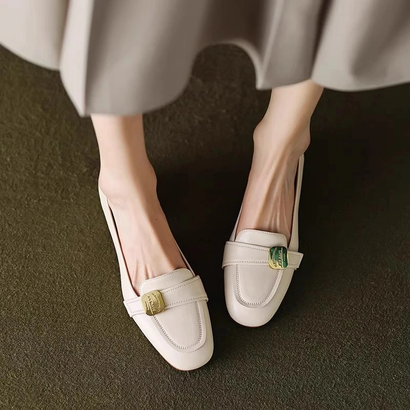 秒变高长腿~法式复古淑女通勤金属扣乐福鞋女粗跟单鞋小皮鞋春秋
