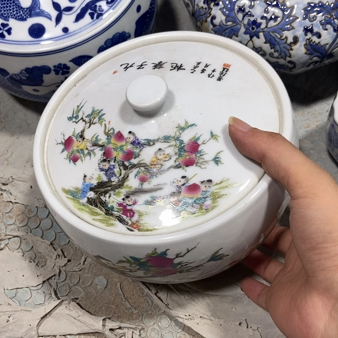 瓷片景德镇陶瓷罐一个