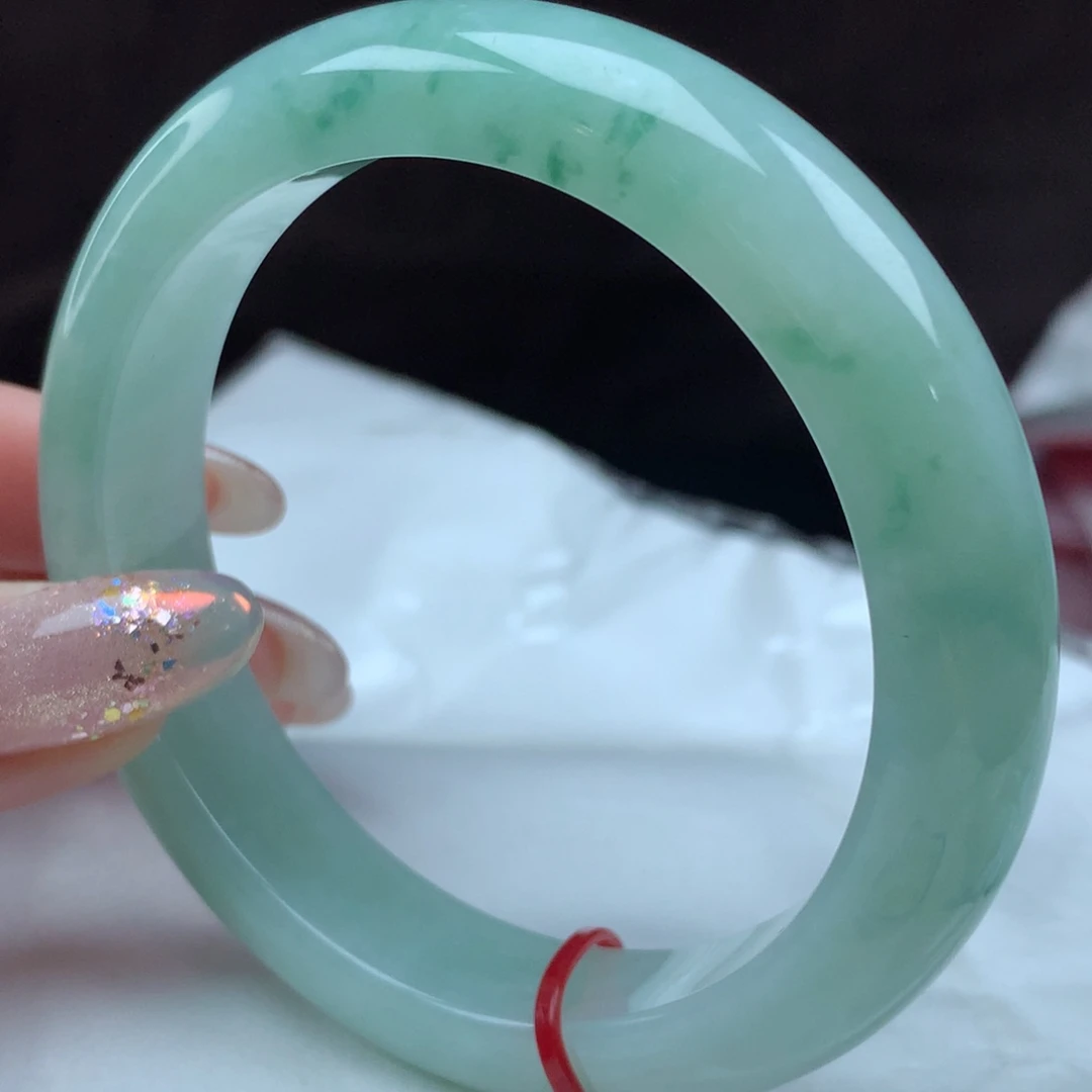 翡翠手镯未镶嵌23358，