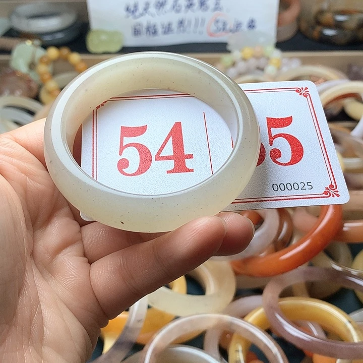 石英质玉（黄龙玉）未镶嵌手镯