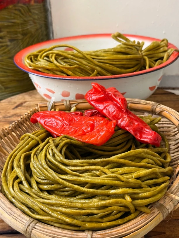 大别山农家坛子泡菜组合生的发货