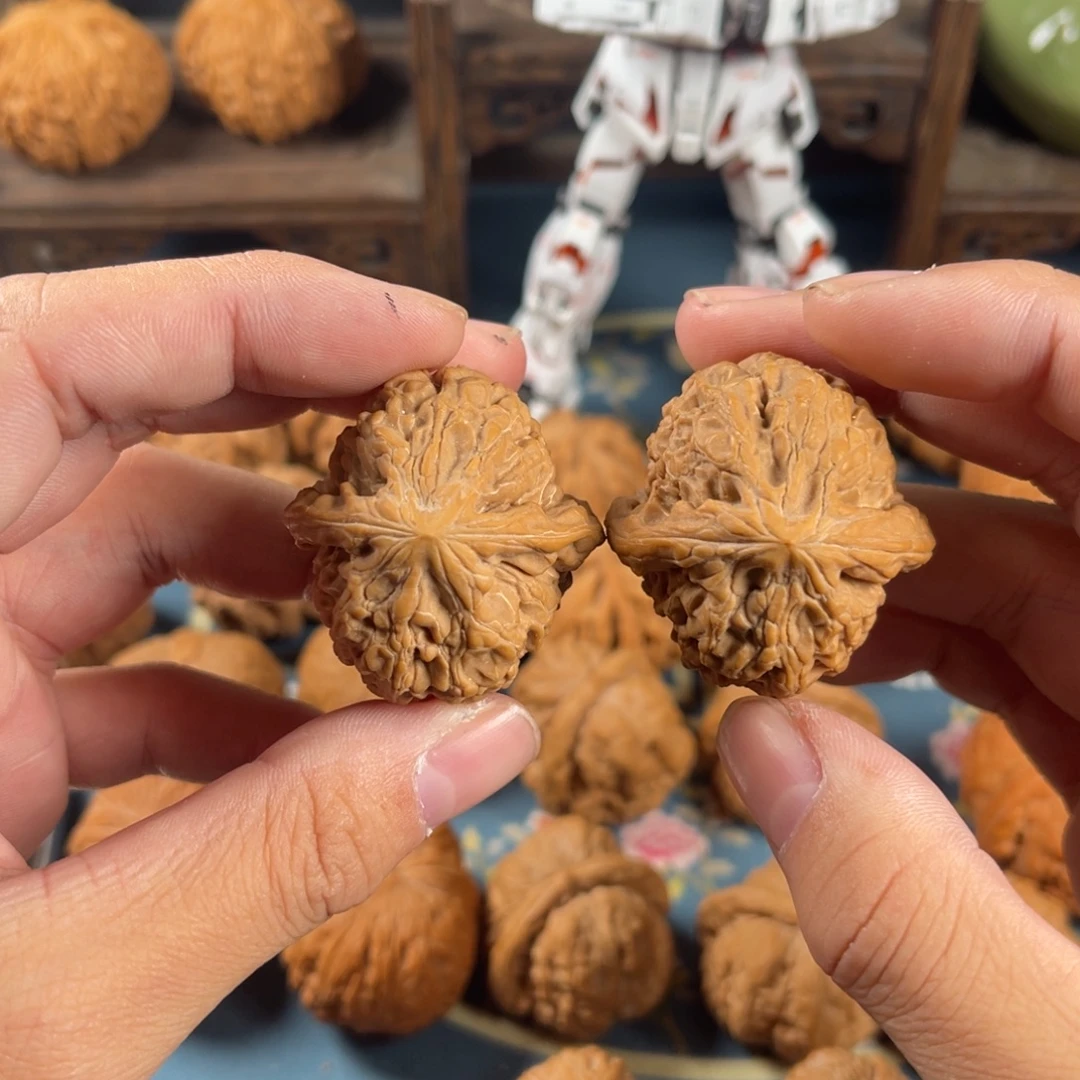 唯***一文玩核桃吊坠小众果36