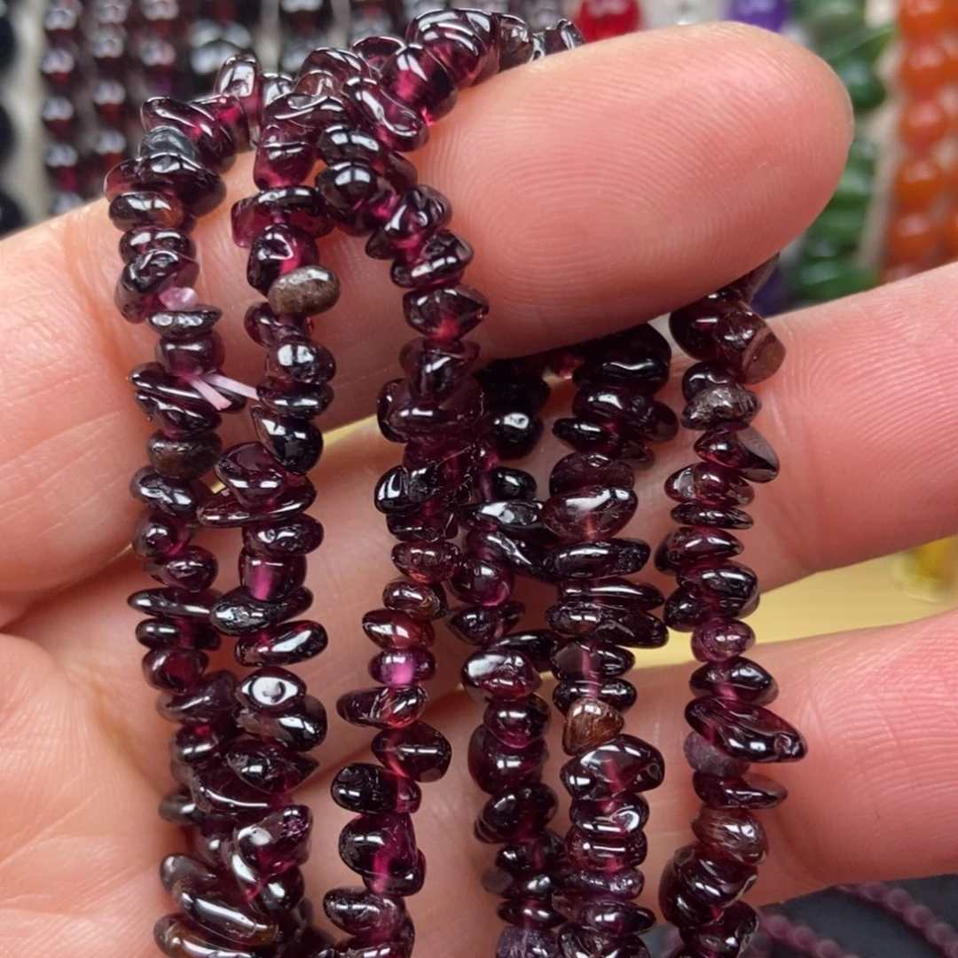 未镶嵌精美石榴石三圈手串石榴石