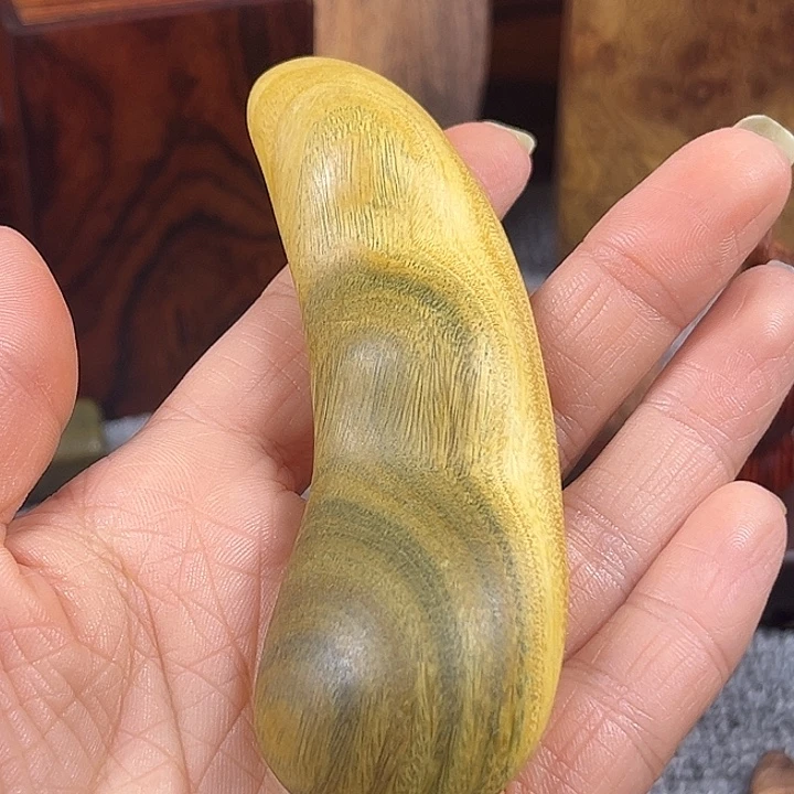 维腊木（绿檀）豆角
