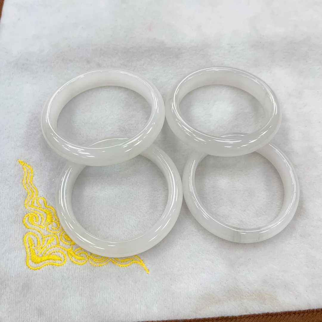 天然天山翠手镯多样性拍一发一青