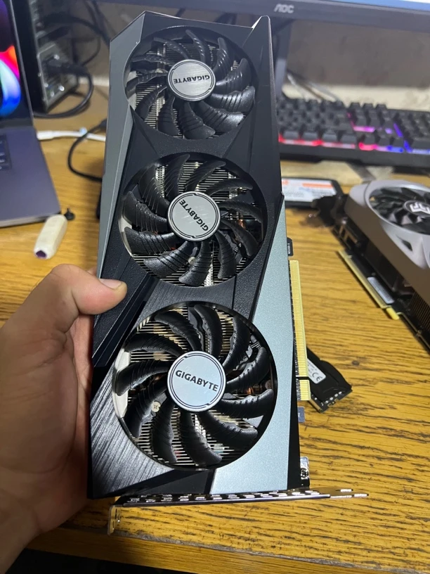 9新 Gigabyte/技嘉 技嘉3060ti 8G魔鹰