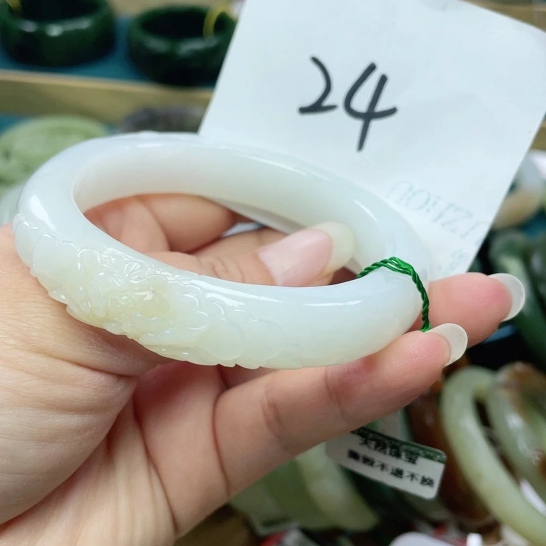 未镶嵌手镯和田玉圈口59