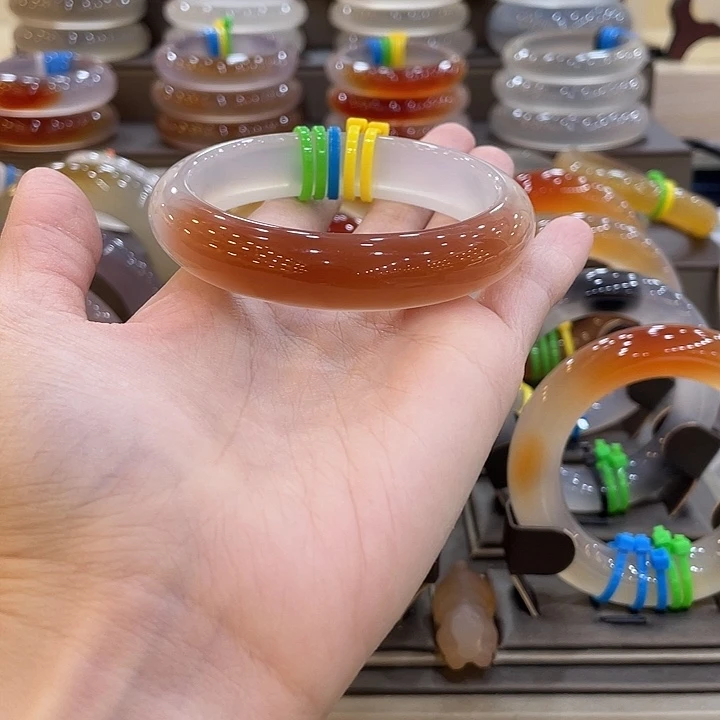 玛瑙/玉髓未镶嵌手镯28