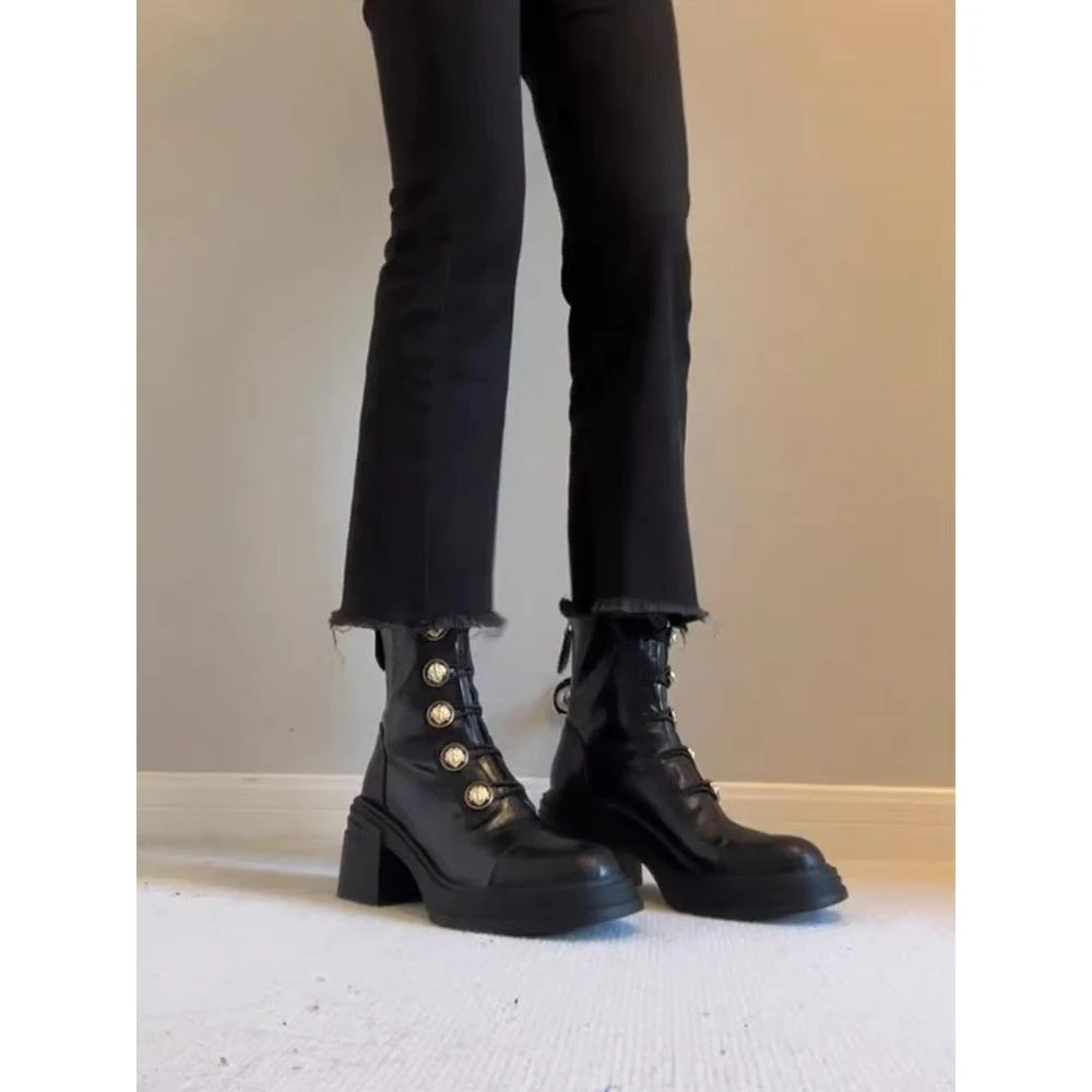 牛皮版~小香风高跟厚底马丁靴女英伦复古徽章真皮圆头短靴瘦瘦靴