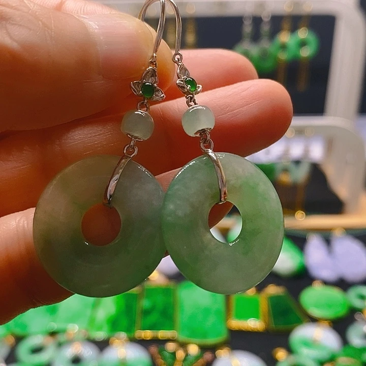 翡翠18K金镶嵌耳饰耳坠