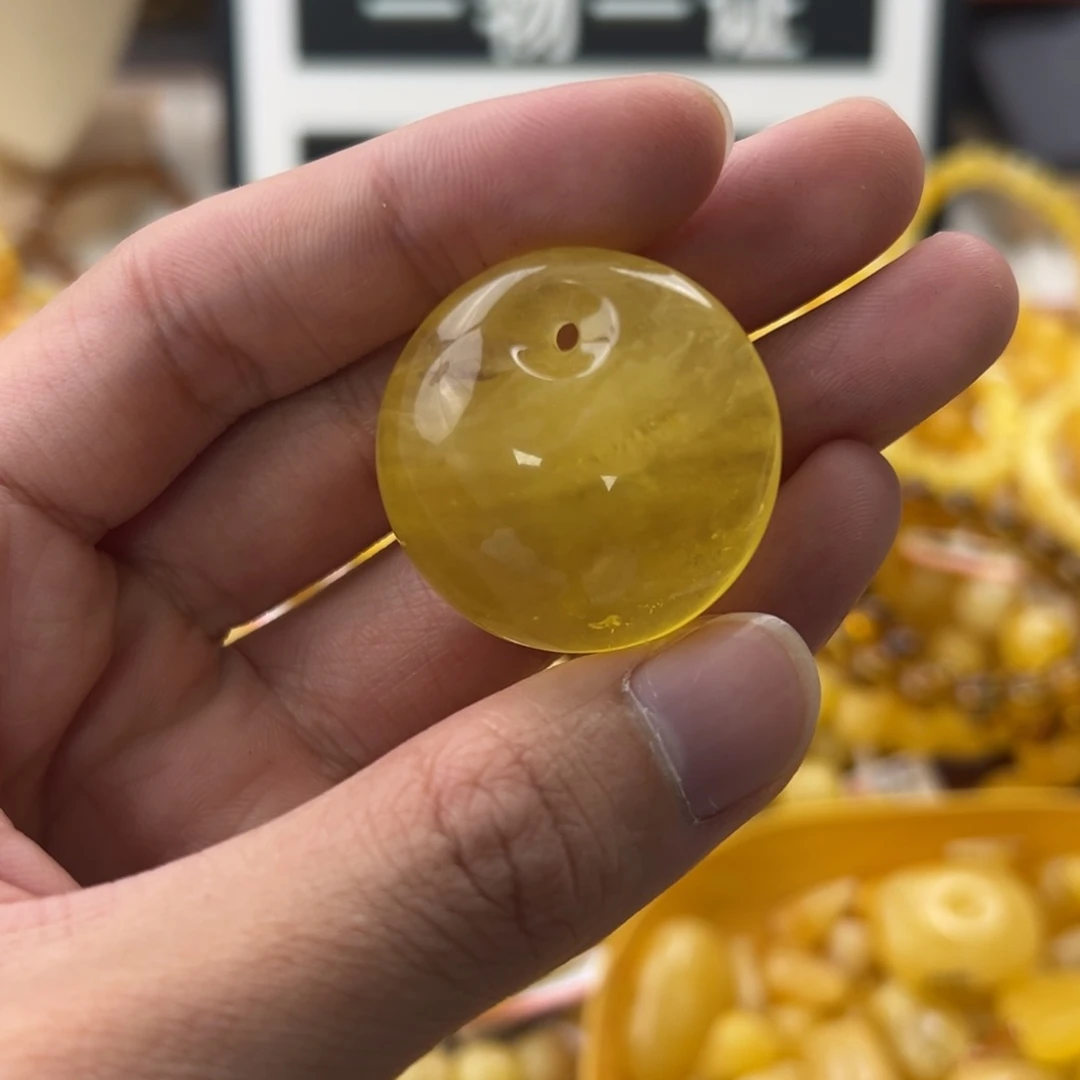琥珀珠宝奇石未镶嵌
