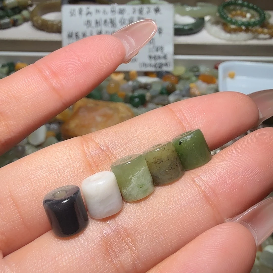 和田玉未镶嵌珠宝奇石