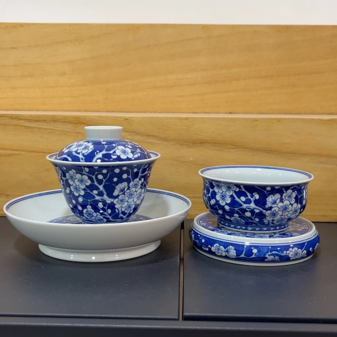 仿清蓝底冰梅四件套