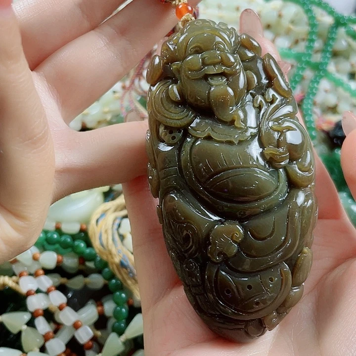 颈饰未镶嵌和田玉