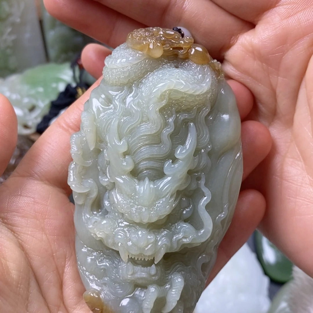 未镶嵌和田玉把件
