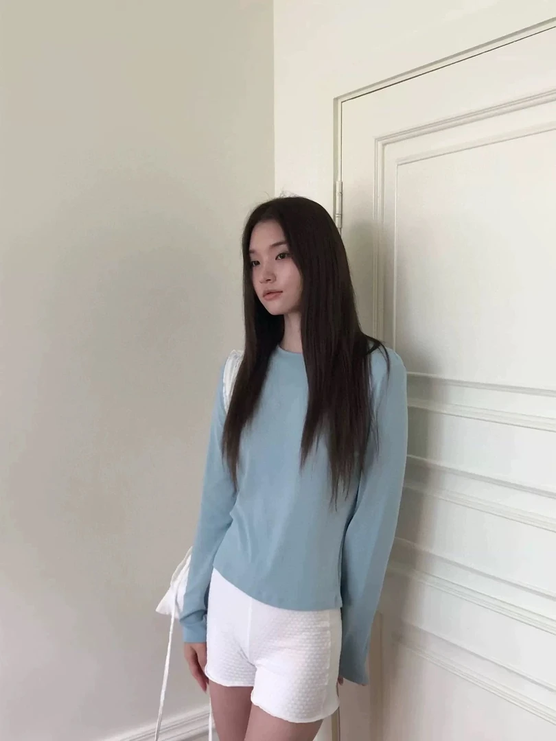 韩国东大门egg 2025春款洋气舒适长袖打底衫#