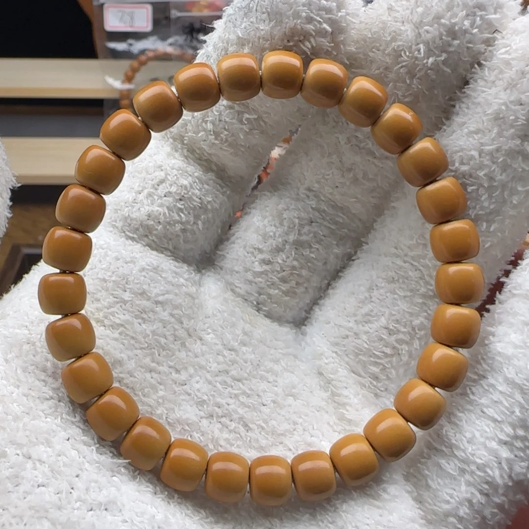 志***洋橄榄核手串/手链清水树王7.6mm单圈