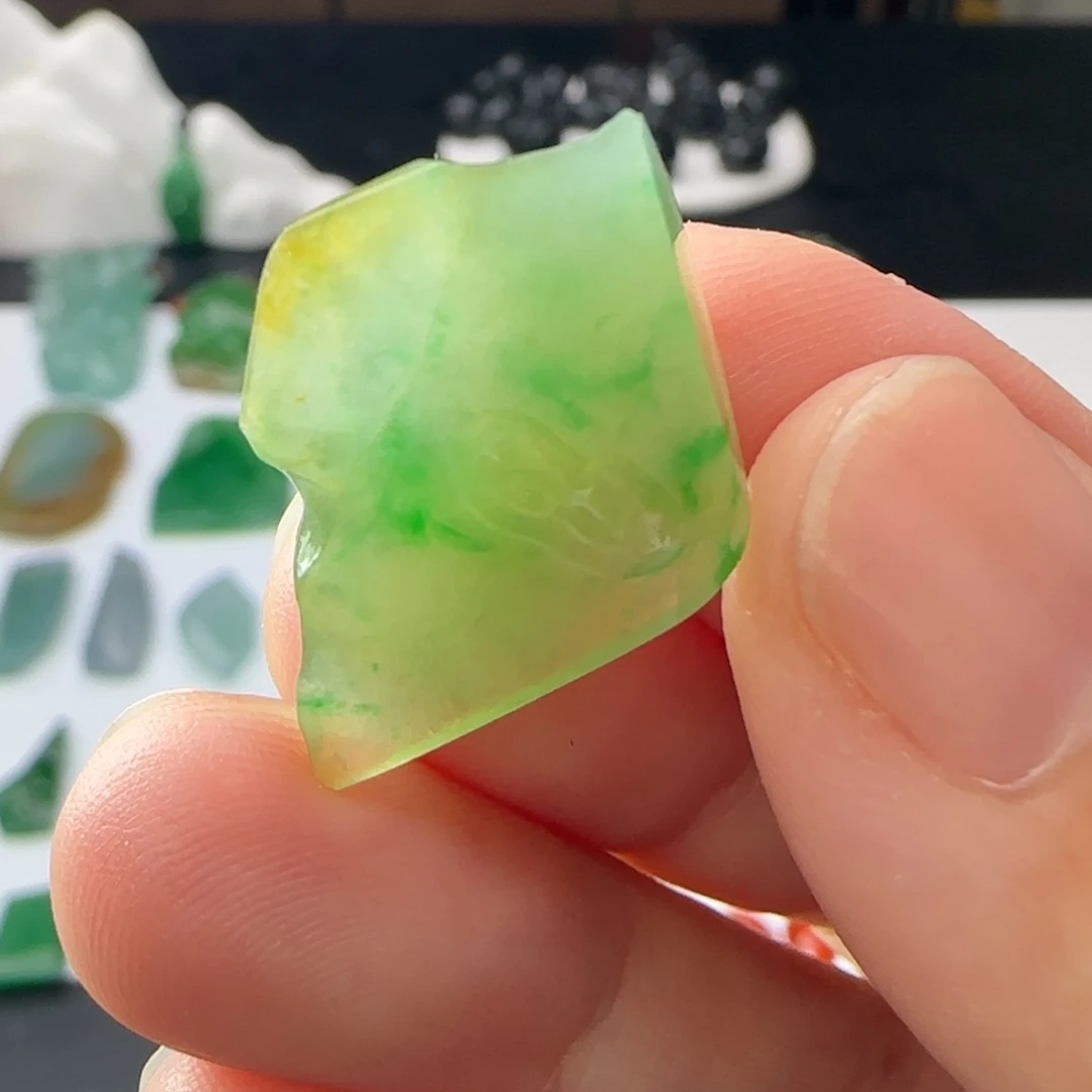 定制翡翠未镶嵌材料