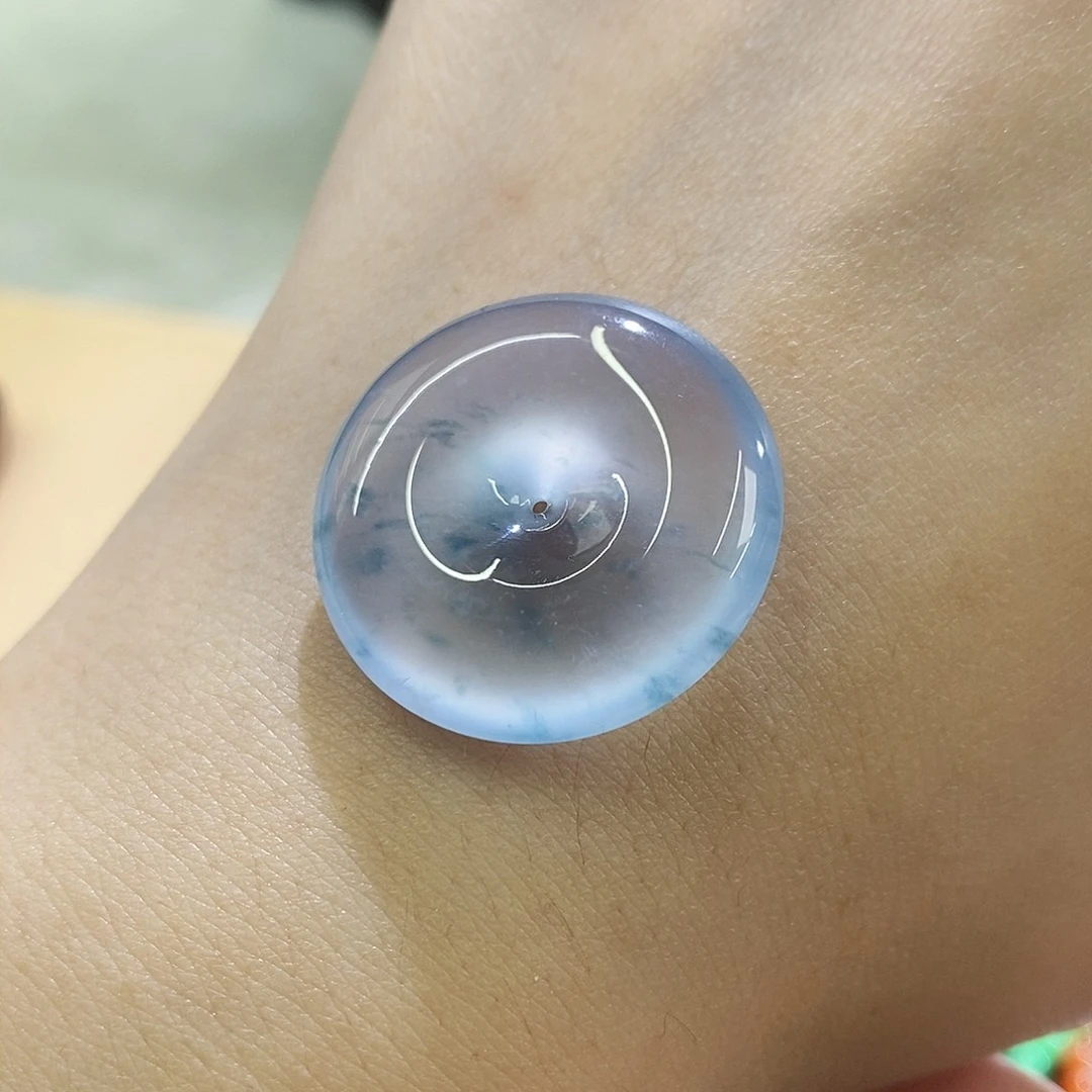 未镶嵌挂件翡翠力推