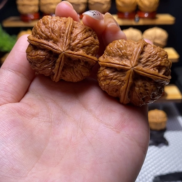 文玩核桃把件玉玺四棱4