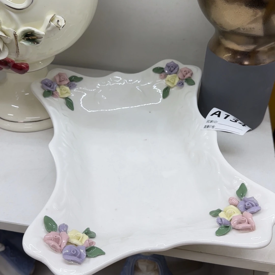 瓷片陶瓷工艺轻微瑕疵