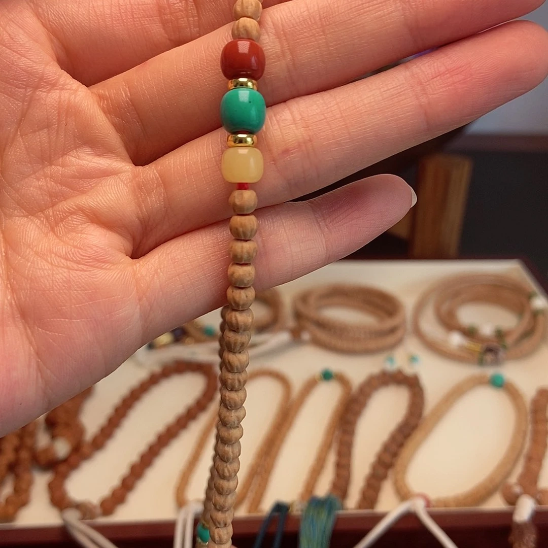 柏香籽/百香籽吊坠199.9