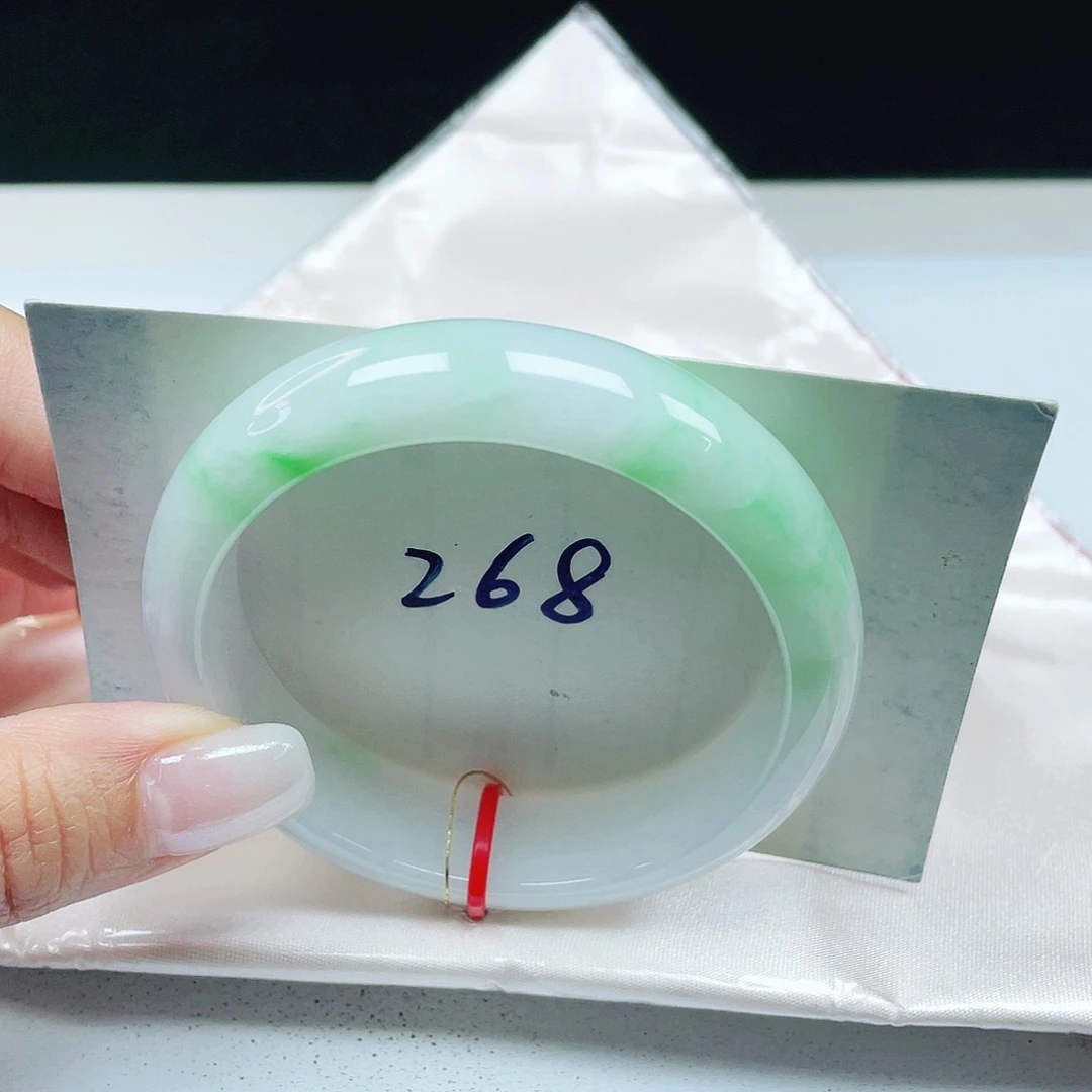 翡翠未镶嵌手镯 正圈52+