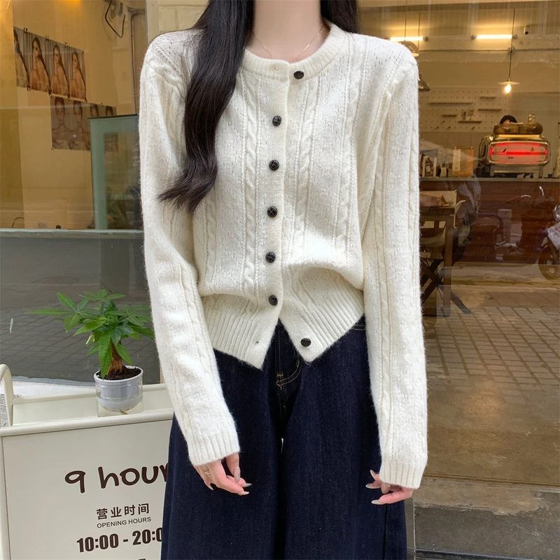 实拍 2024秋冬韩版圆领宽松设计感软糯北极绒针织衫长袖毛衣外套