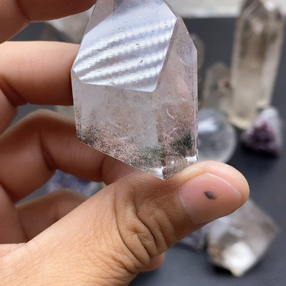 未镶嵌颈饰水晶240