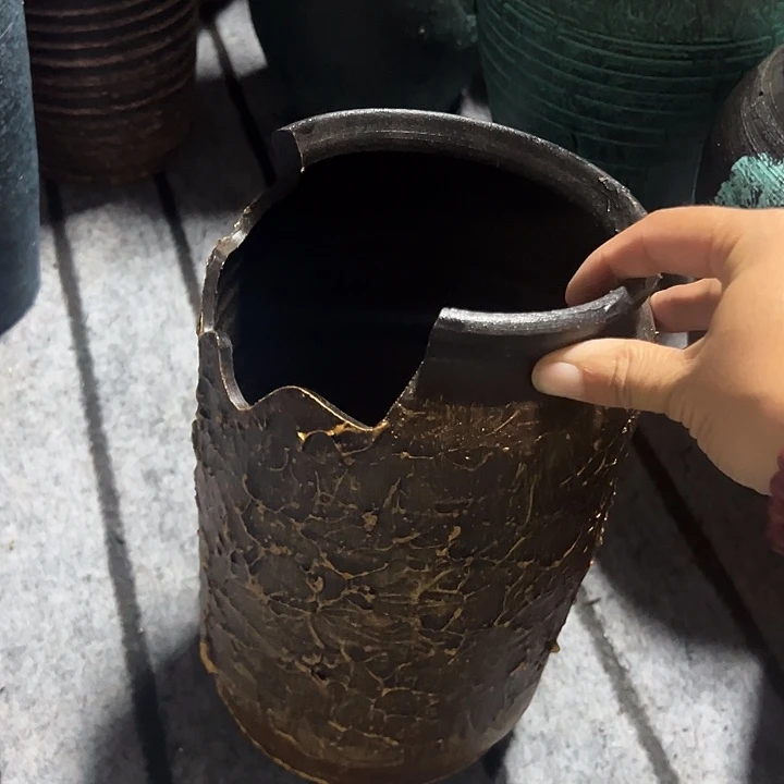粗陶盆有孔高24口14