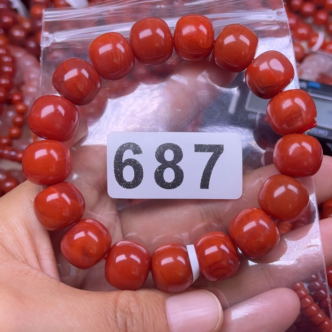 荣***耀南红玛瑙未镶嵌手链