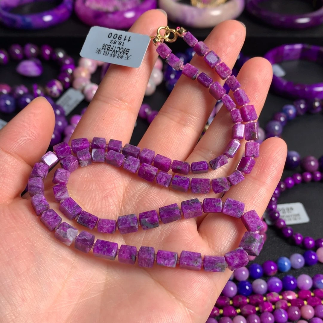 苏纪石（舒俱来）未镶嵌玉化粉紫樱花项链