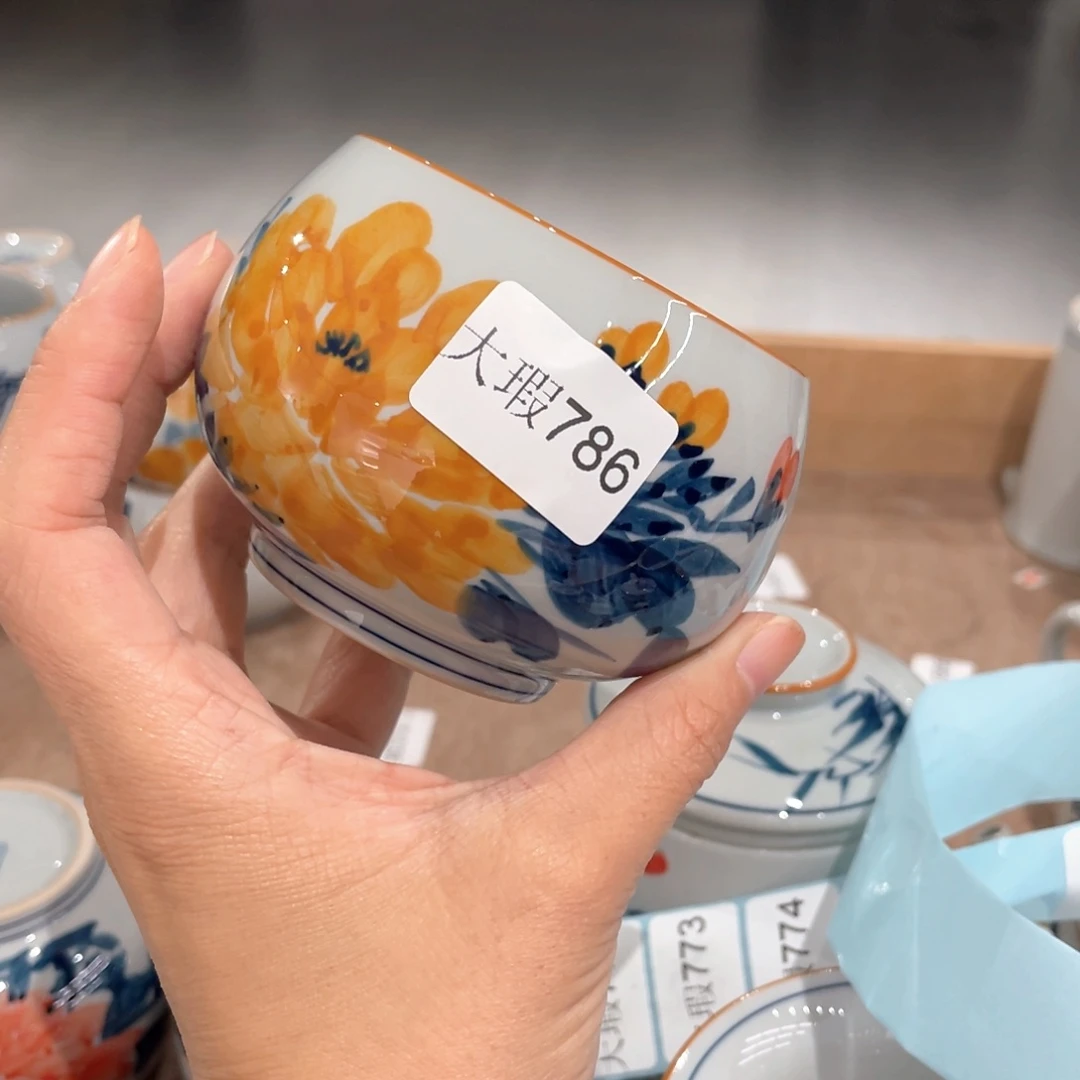 釉下手绘茶具微瑕