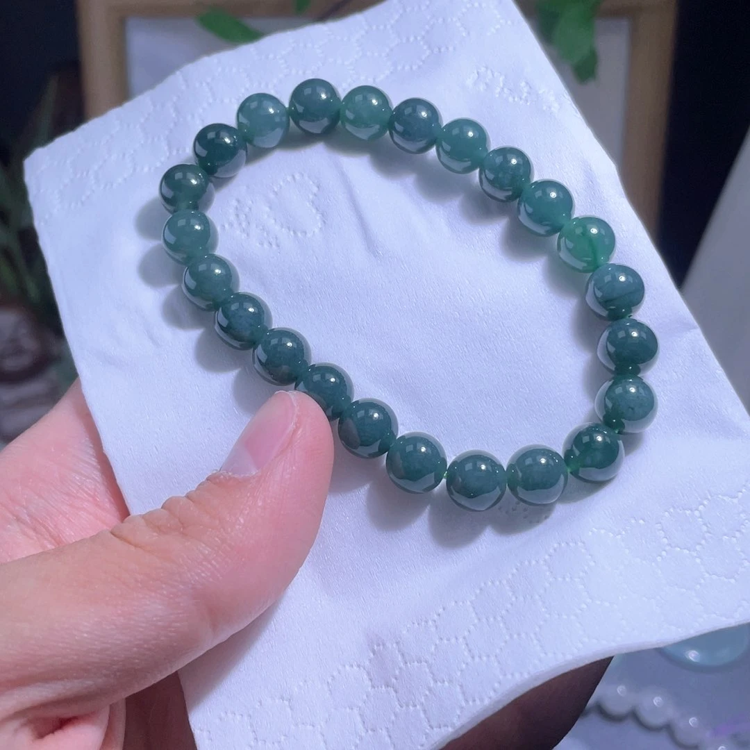 翡翠未镶嵌颈饰手串1