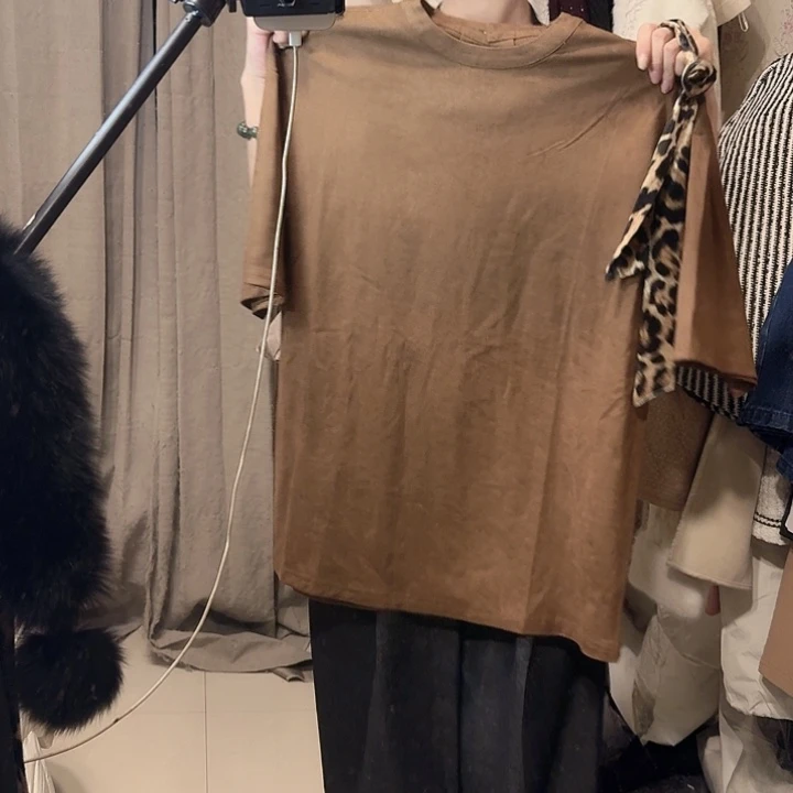 全新无暇140斤以内鹿皮绒短袖