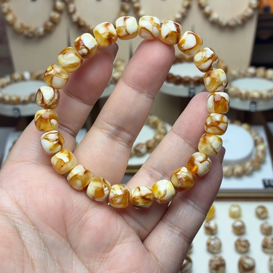 9mm沁色精工老型手串一条