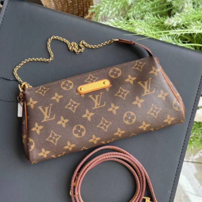 95新 LouisVuitton/路易威登 老花EVA 单肩包