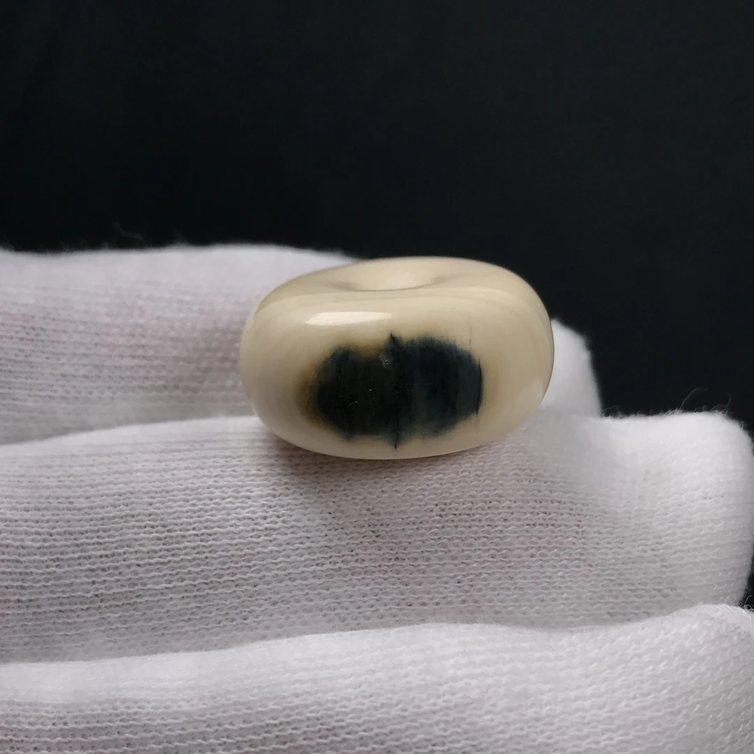 J12920 只做天然猛犸牙 蓝皮平安扣