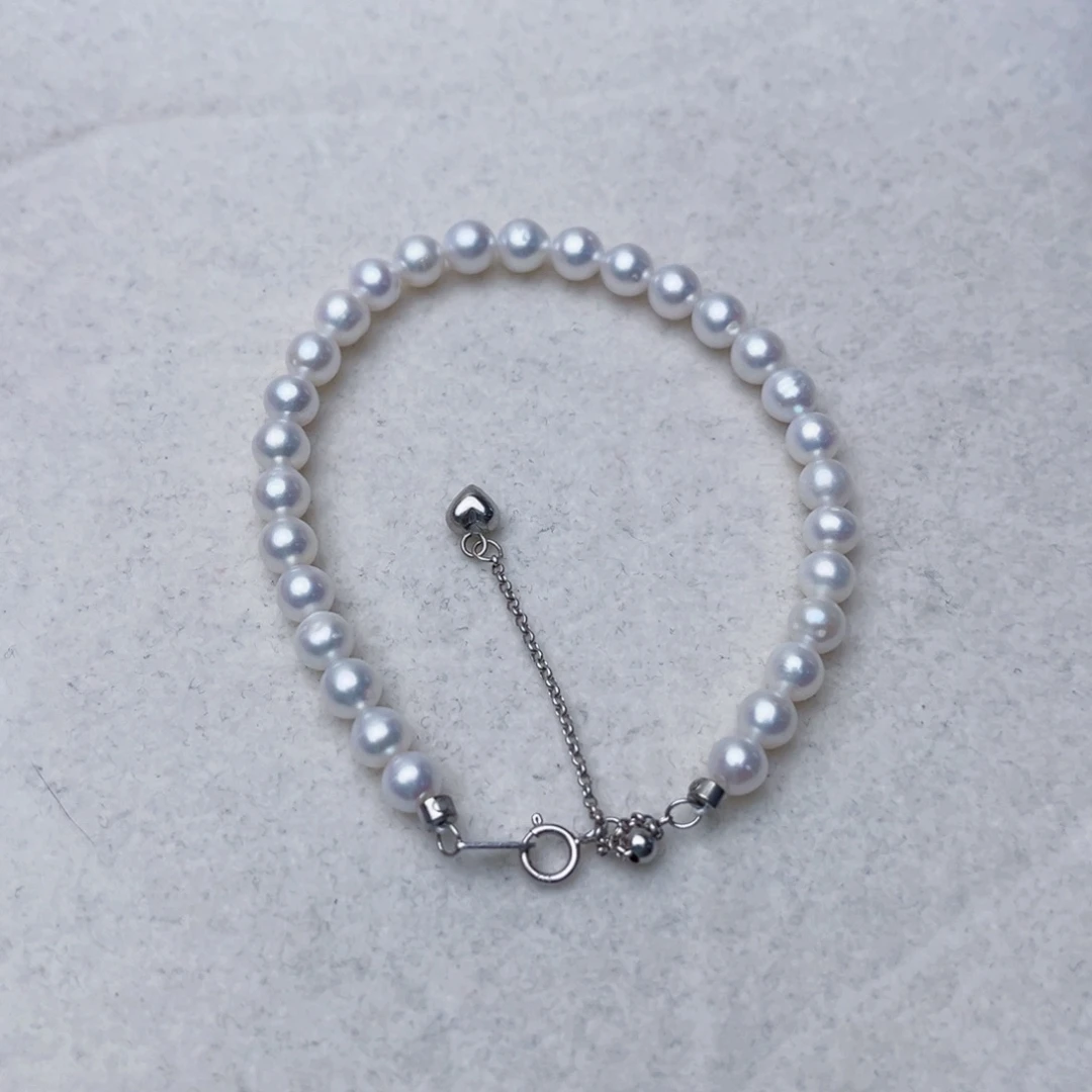 淡水珍珠颈饰未镶嵌王**?