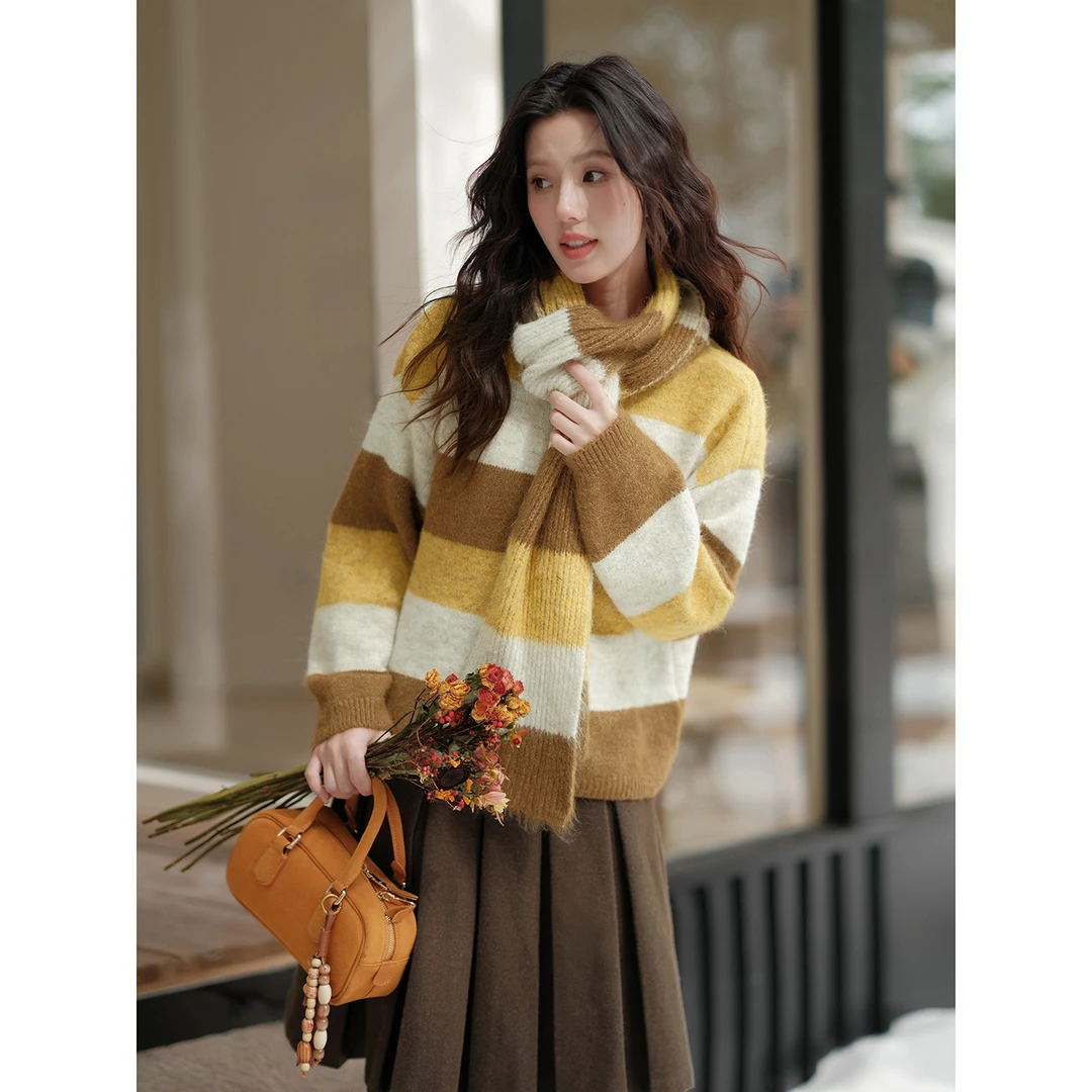 木易易 慵懒风条纹撞色针织衫上衣女冬季内搭软糯围巾款毛衣