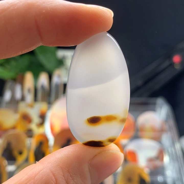 玛瑙/玉髓颈饰未镶嵌45