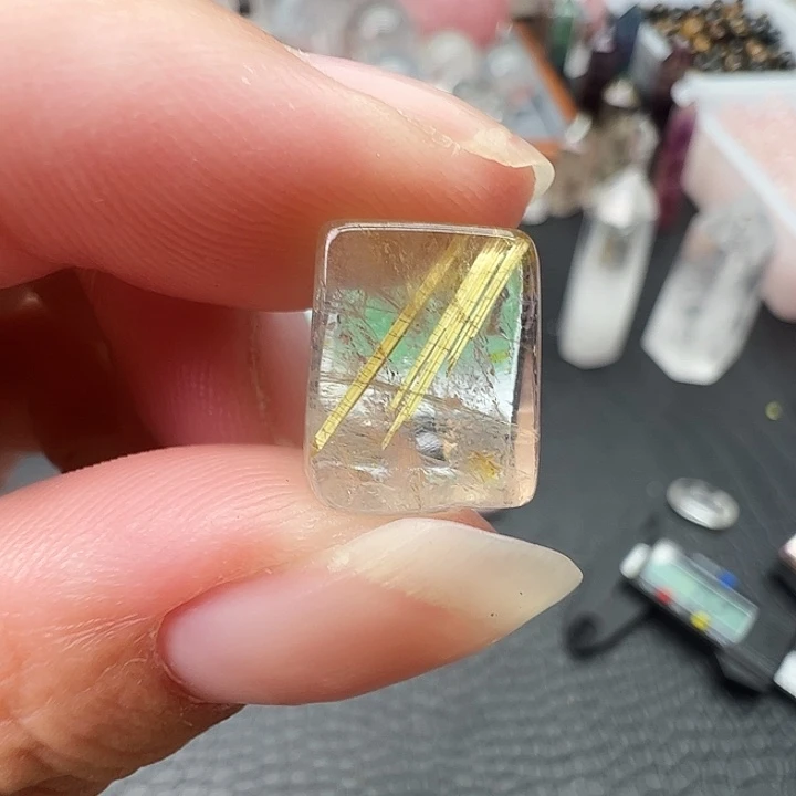 水晶未镶嵌珠宝半成品322