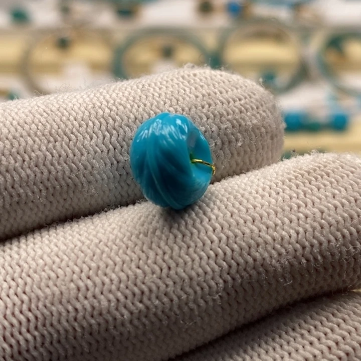 绿松石珠宝奇石未镶嵌阿**锶A442