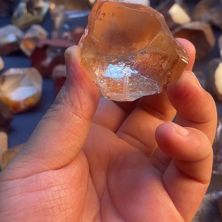 未镶嵌珠宝半成品水晶