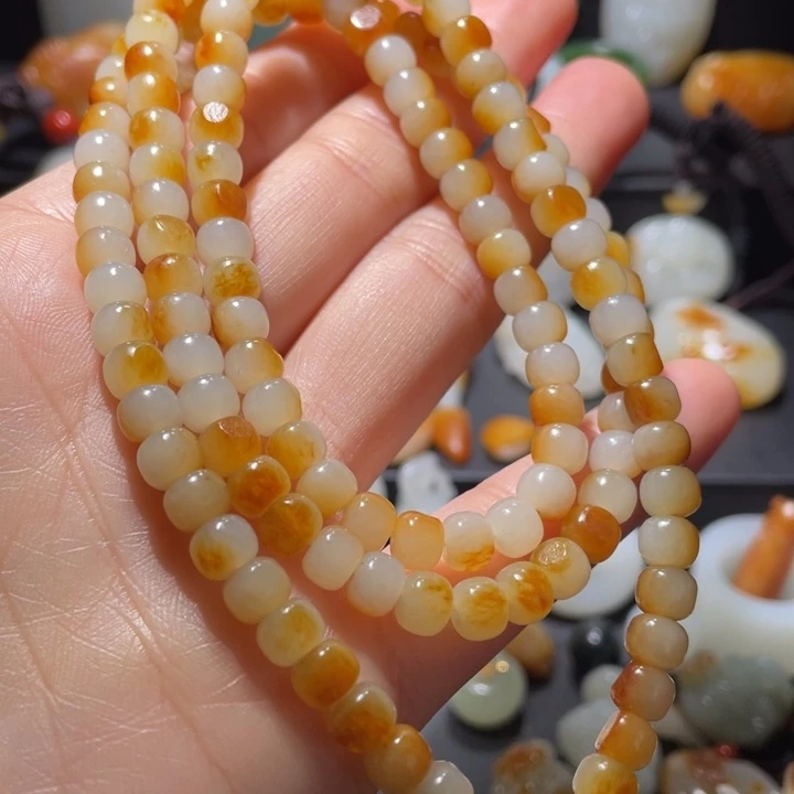 雨***田和田玉未镶嵌手链