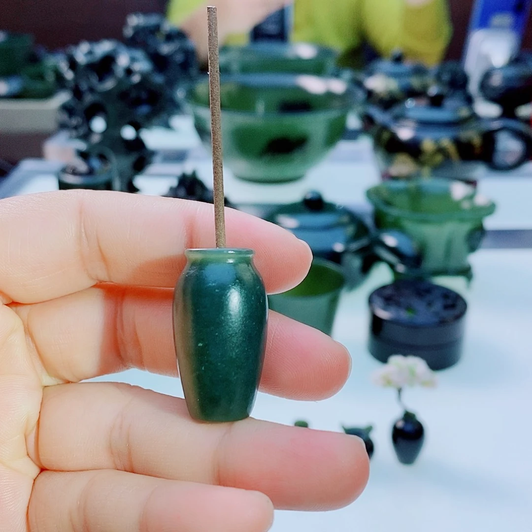 未镶嵌和田玉摆件