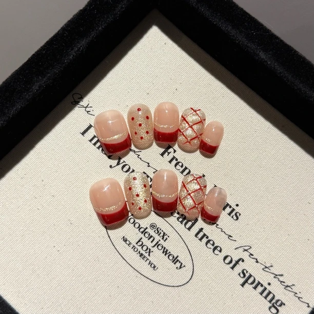 【新年红菱格】红色手工穿戴美甲波点猫眼格纹法式高级感显白短款