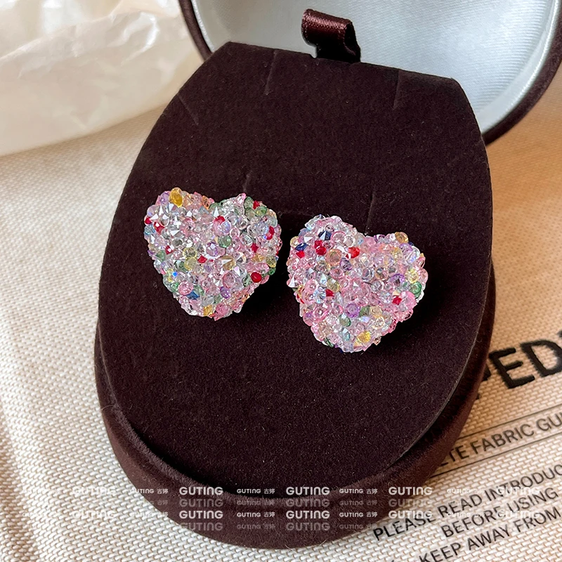 铜合金合成锆石耳饰 20475闪闪彩色爱心耳环女爆款冰透感心形耳钉