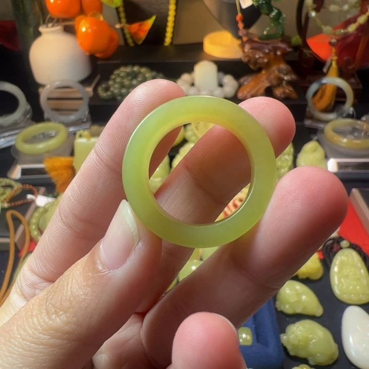 和田玉（黄玉）颈饰未镶嵌圈口20